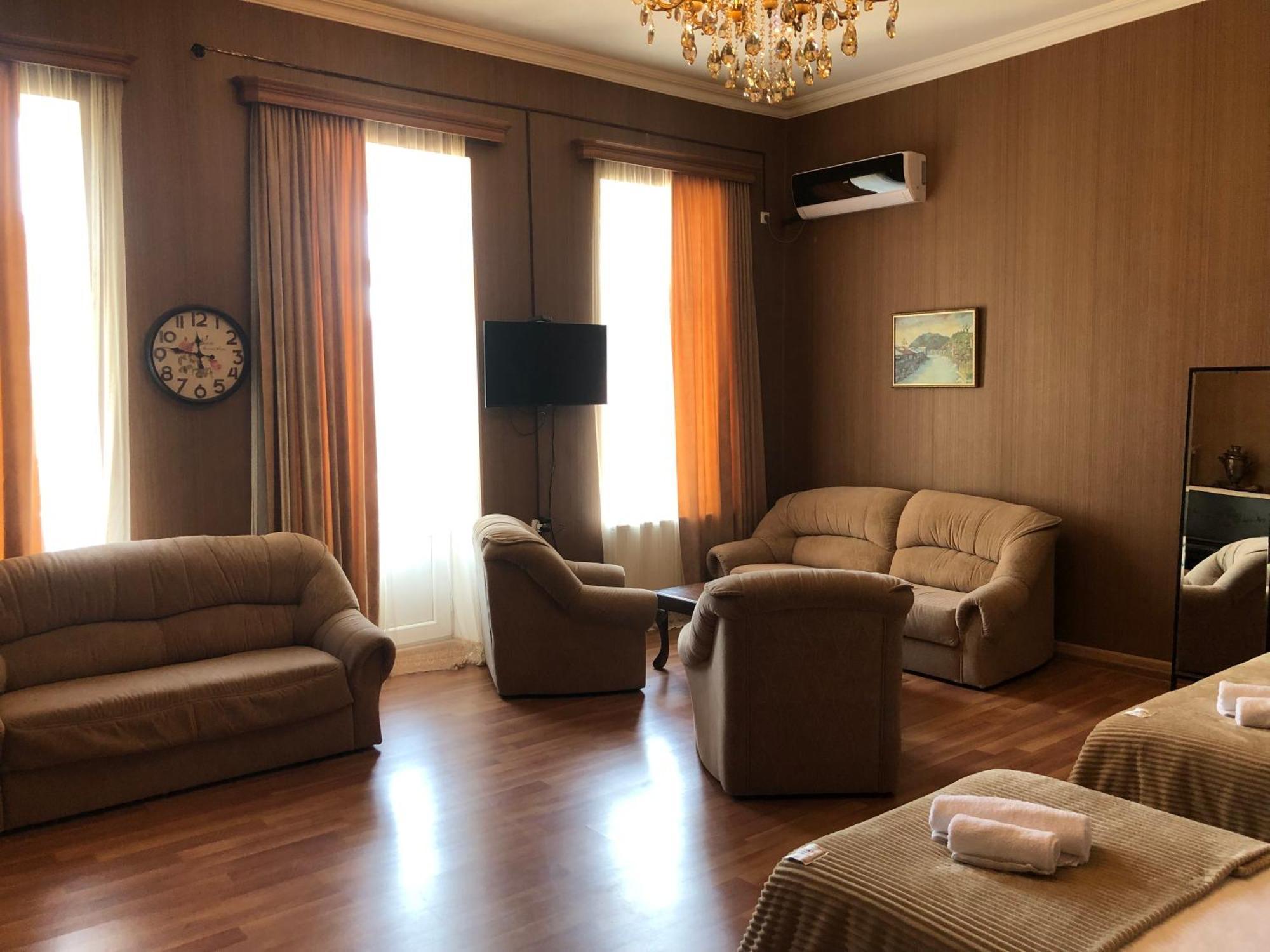 Bookinist Apartment Kutaisi Exterior foto